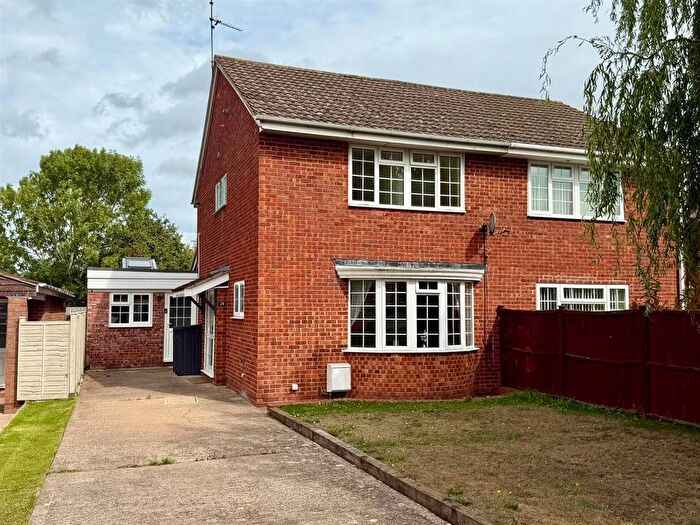 4 Bedroom Semi-Detached House For Sale In White House Drive, Kingstone, Hereford, HR2