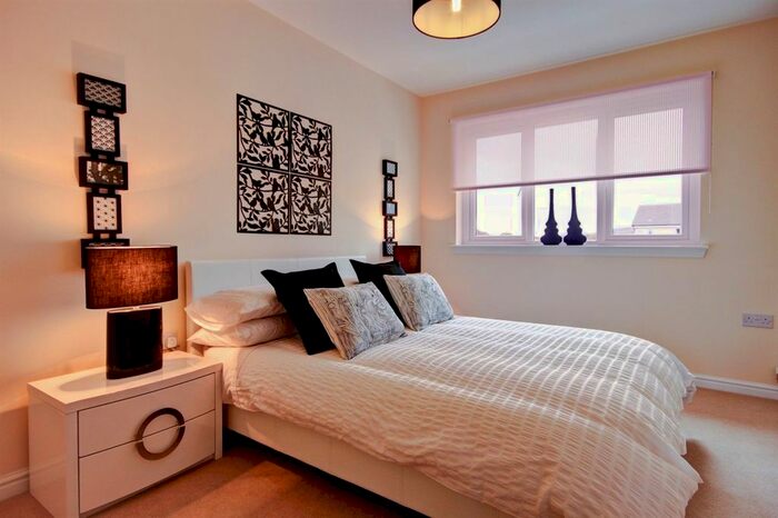 1 Bedroom Flat To Rent In Mackintosh Street, Bromley, BR2