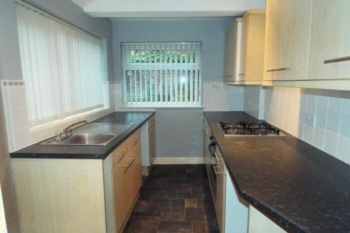 3 Bedroom Semi-Detached House To Rent In Wallis Street, Nottingham, NG6