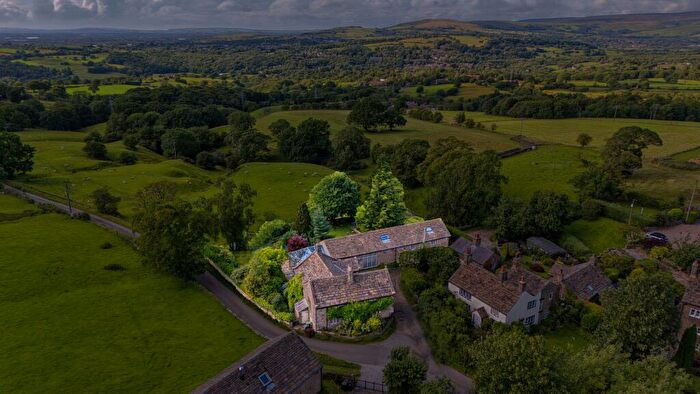 5 Bedroom Detached House For Sale In Higher Chisworth, Chisworth, SK13