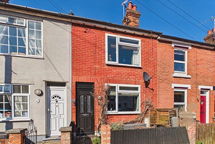 2 Bedroom Terraced House For Sale In Lisle Road, Colchester, CO2