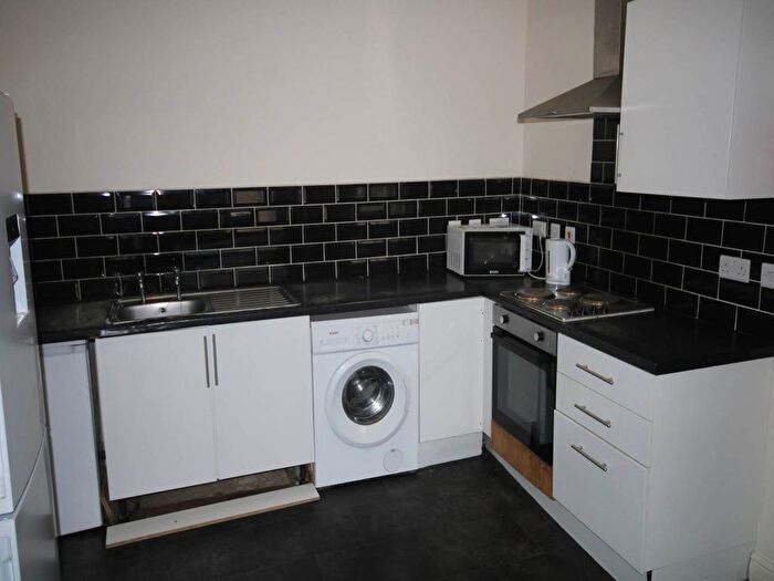 2 Bedroom Flat To Rent In Quebec Street, Bradford City Centre, BD1