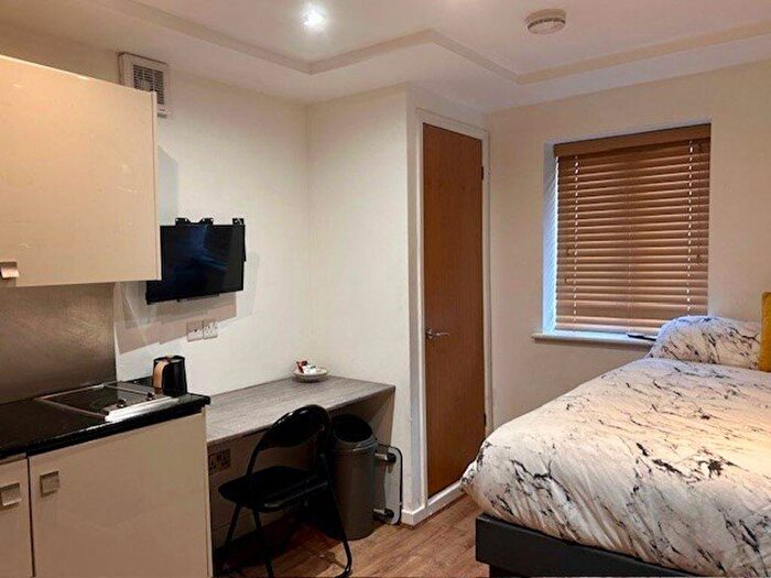 1 Bedroom Property To Rent In The Priory - * Available St July, DE1