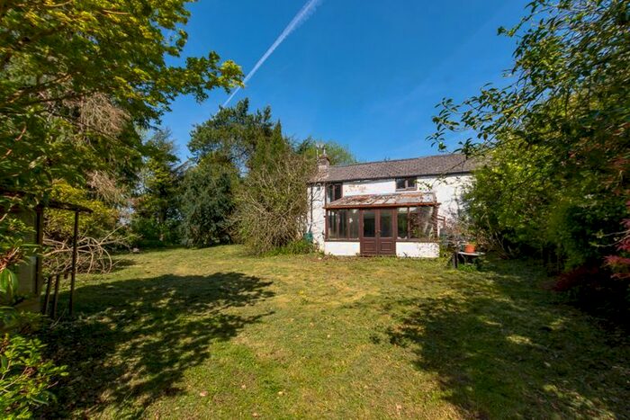 2 Bedroom Detached House For Sale In Lydart, Monmouth, NP25