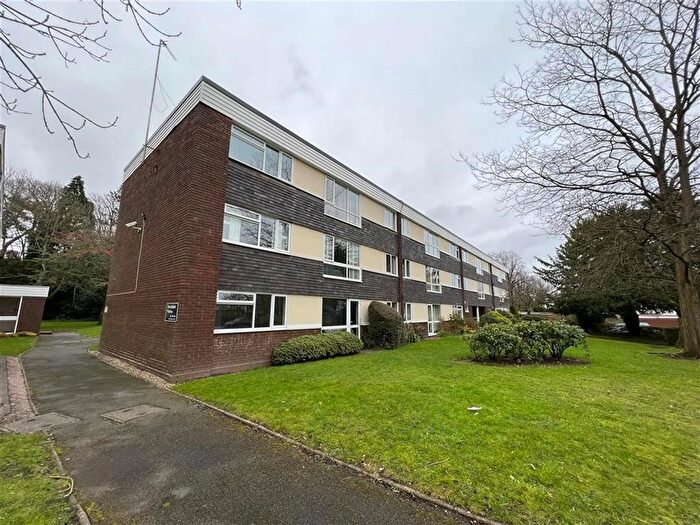 2 Bedroom Flat To Rent In Stockdale Place, Edgbaston, Birmingham, B15