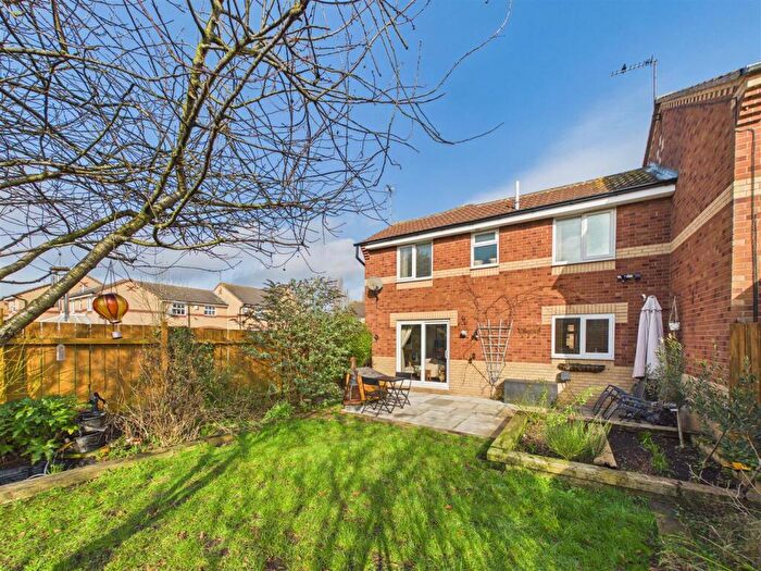 2 Bedroom House For Sale In Blackburn Avenue, Brough, HU15