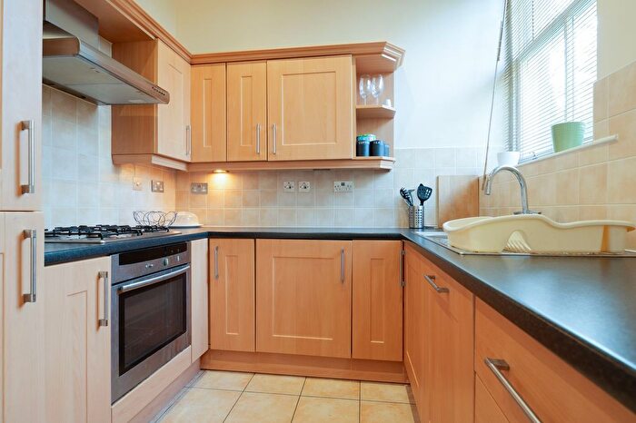 1 Bedroom Flat For Sale In Moorgate Road, Hartshaw, S60