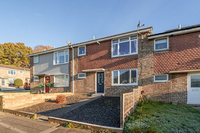 3 Bedroom Terraced House For Sale In Spencer Road, Emsworth, PO10