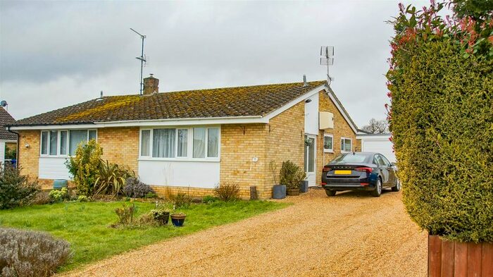 3 Bedroom Bungalow For Sale In Mill View, Gazeley, Newmarket, CB8
