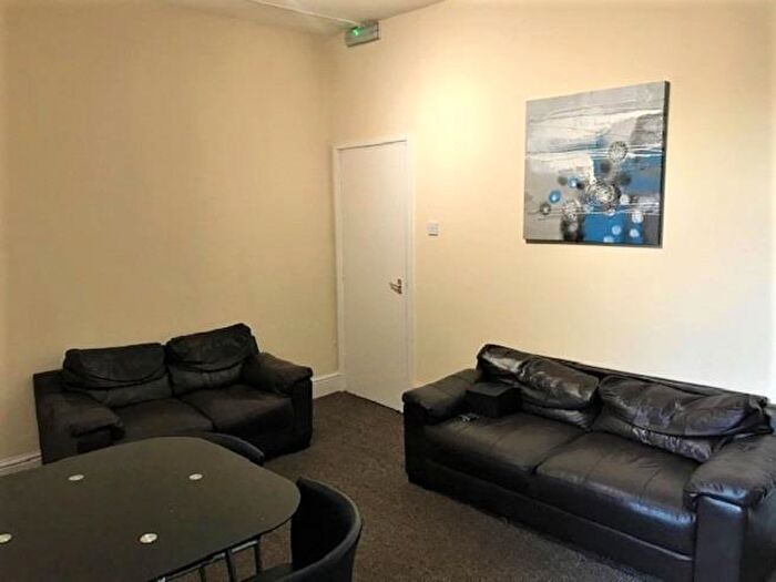 5 Bedroom End Of Terrace House To Rent In Reservoir Road, Edgbaston, B16