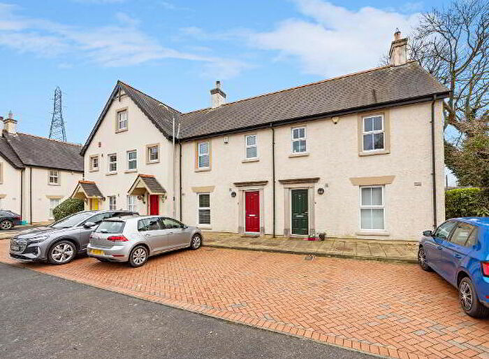 3 Bedroom TownHouse For Sale In Drumbeg Cottages, Belfast, BT17