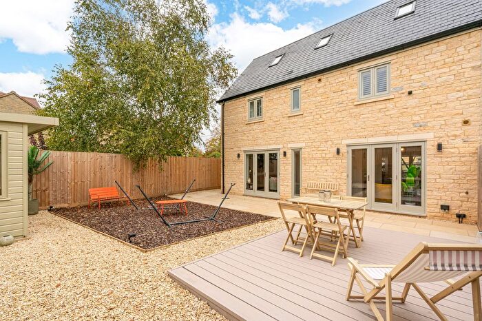 4 Bedroom Semi-Detached House For Sale In Mermaid Court, Christian Malford, SN15