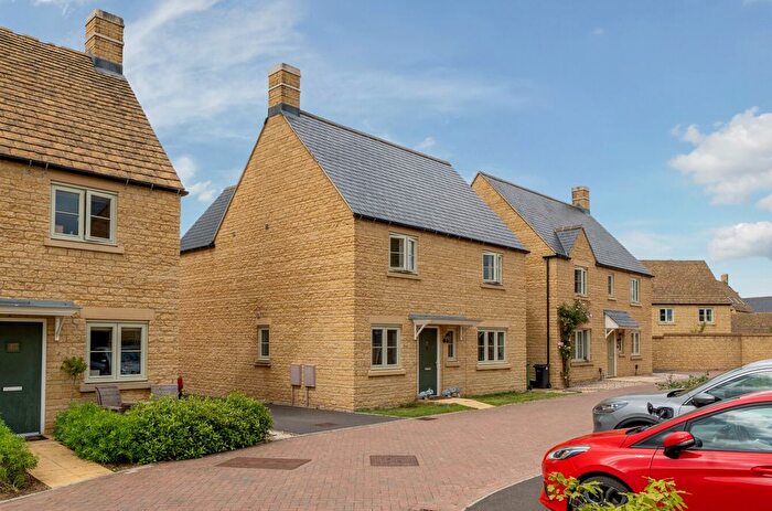 4 Bedroom Detached House For Sale In Daphne Jones Close, Fairford, Gloucestershire, GL7