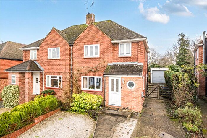 3 Bedroom Semi-Detached House For Sale In Cedar Close, Bagshot, Surrey, GU19