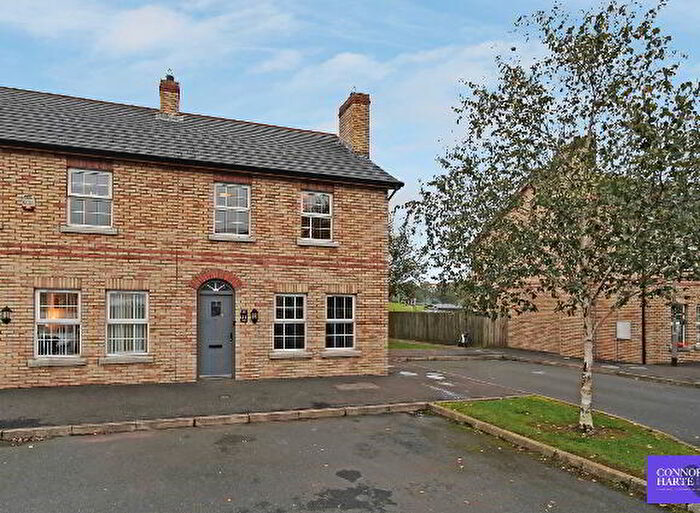 3 Bedroom End TownHouse For Sale In Riverbrook Drive, Moneymore, BT45