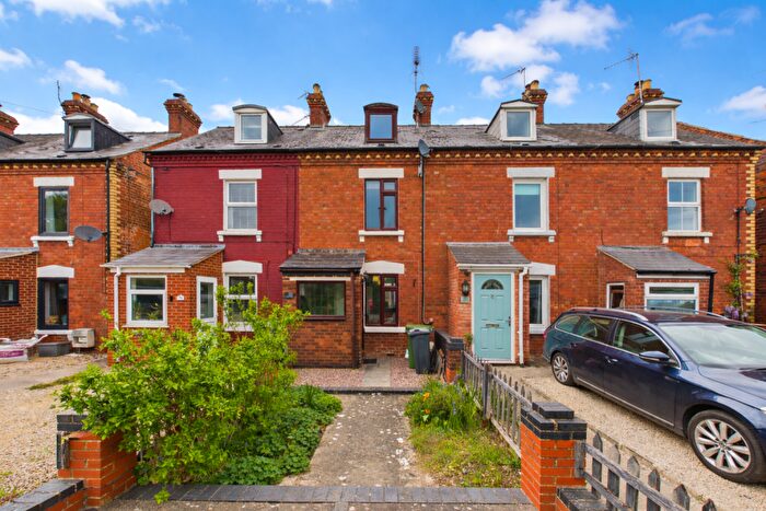 3 Bedroom Terraced House For Sale In Avenue Terrace, Stonehouse, GL10