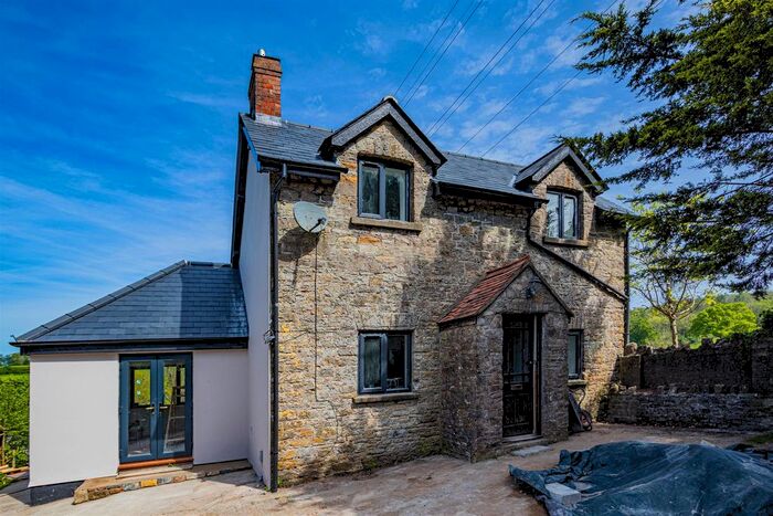 2 Bedroom Cottage To Rent In Dyffryn, Cardiff, CF5