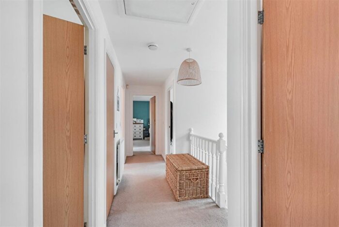 5 Bedroom Detached House For Sale In Chilwell Lane, Bramcote, Nottingham, NG9