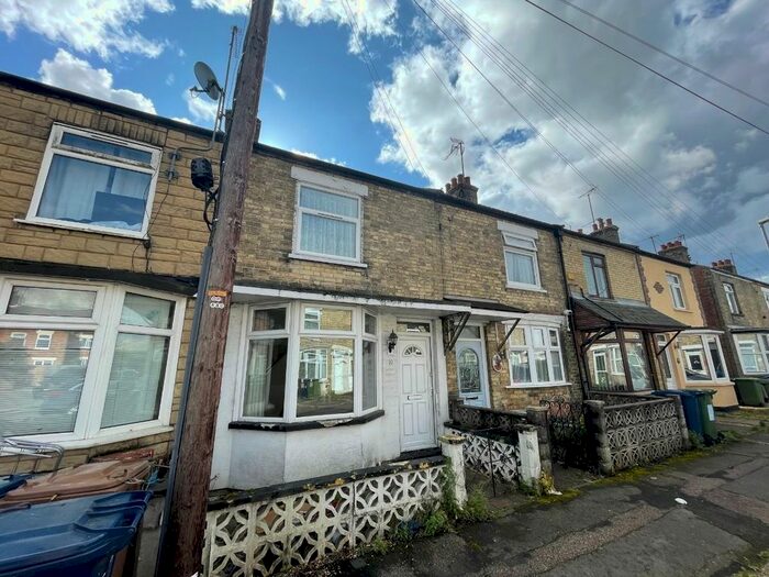 2 Bedroom Semi-Detached House To Rent In Sybil Road, Wisbech, PE13