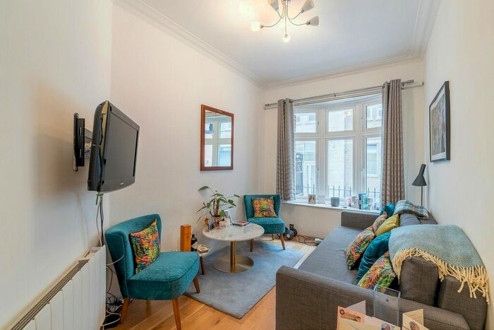 1 Bedroom Flat To Rent In York Buildings, Leicester Square, WC2N