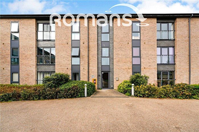 1 Bedroom Apartment For Sale In Fire Fly Avenue, Swindon, Wiltshire, SN2