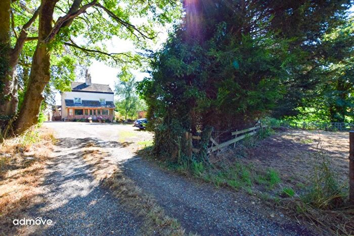 4 Bedroom Detached House For Sale In Massey Brook Lane, Lymm, WA13