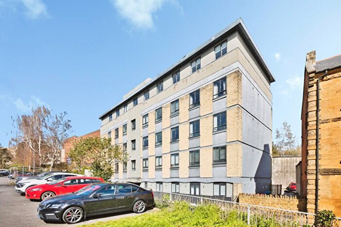 1 Bedroom Flat For Sale In Court Ash, Yeovil, BA20