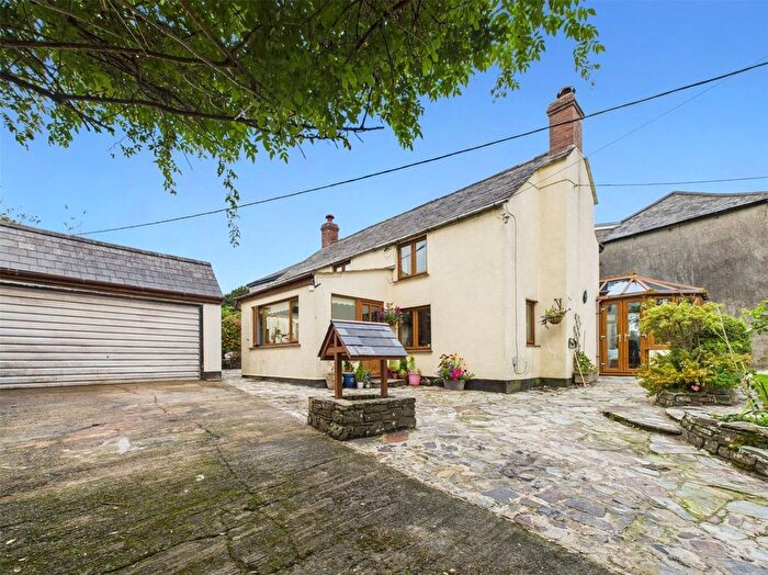 4 Bedroom Detached House For Sale In Tresmeer, Launceston, Cornwall, PL15