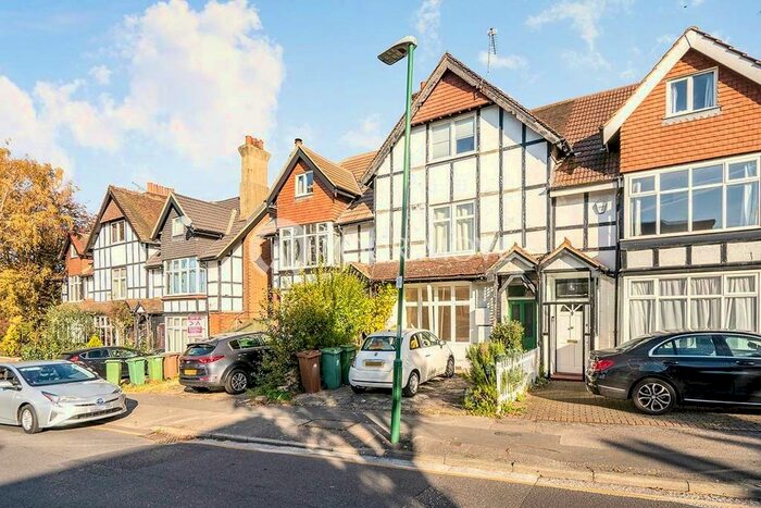 1 Bedroom Flat To Rent In Langley Park Road, Sutton SM2