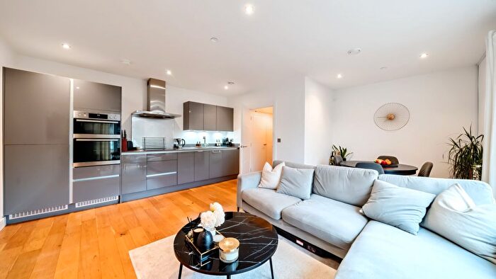 1 Bedroom Flat For Sale In Prospect Row, London, E15