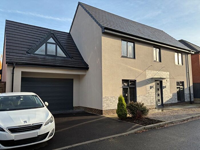 5 Bedroom Detached House For Sale In Cornwall Drive, Long Eaton, Derbyshire, NG10