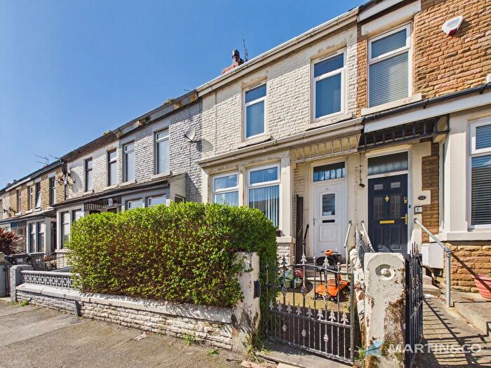 3 Bedroom Terraced House For Sale In Bela Grove, Blackpool, FY1