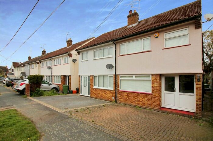 3 Bedroom Semi-Detached House To Rent In Vowler Road, Langdon Hills, SS16