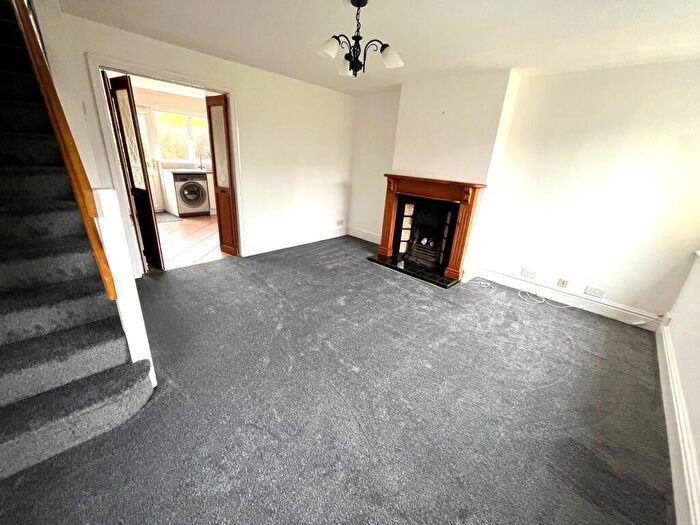 3 Bedroom Semi-Detached House To Rent In Shalgrove Field, Fulwood, Preston, PR2