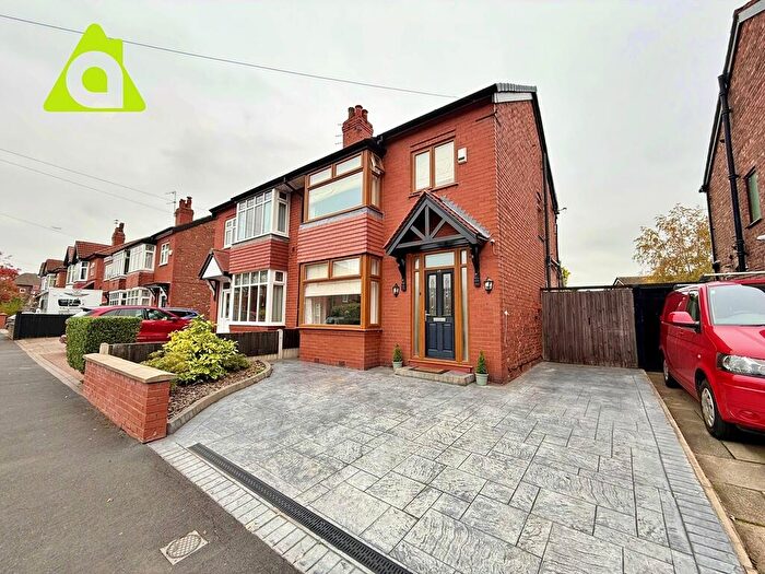 3 Bedroom Semi-Detached House For Sale In Sandhurst Road, Stockport, *Must View*, SK2