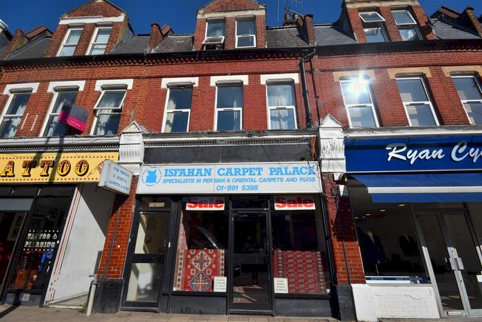 Studio To Rent In Heath Road, Twickenham, TW1