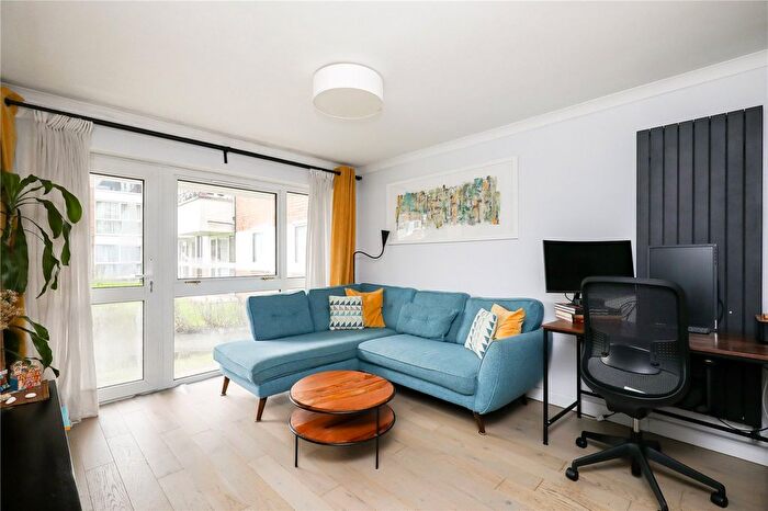 2 Bedroom Flat For Sale In Balmain Close, London, W5