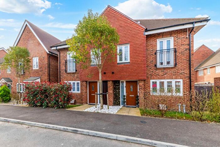 3 Bedroom Semi-Detached House For Sale In Dover Road, Tadworth, KT20