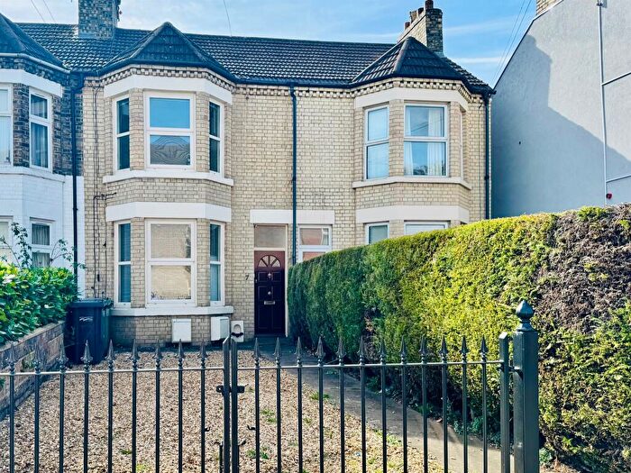 3 Bedroom Terraced House For Sale In Craig Street, Peterborough, PE1