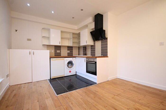 Studio To Rent In Kentish Town Road, Kentish Town, NW5