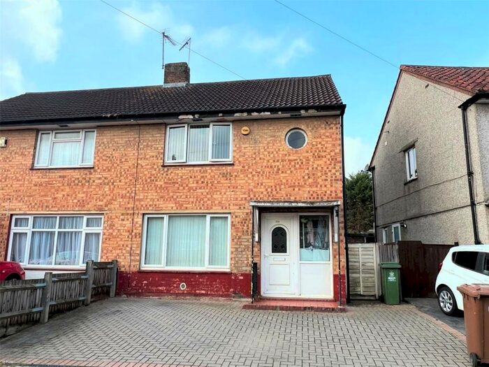 2 Bedroom Semi-Detached House To Rent In Frinstead Road, Erith, Kent, DA8