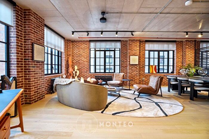 2 Bedroom Apartment For Sale In Habord Square, London, E14
