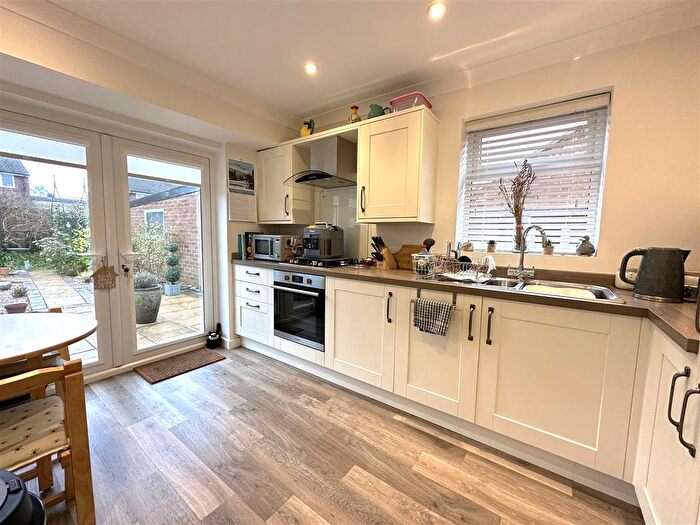 2 Bedroom Semi-Detached Bungalow For Sale In Lingfield Drive, Eaglescliffe, Stockton-On-Tees, TS16