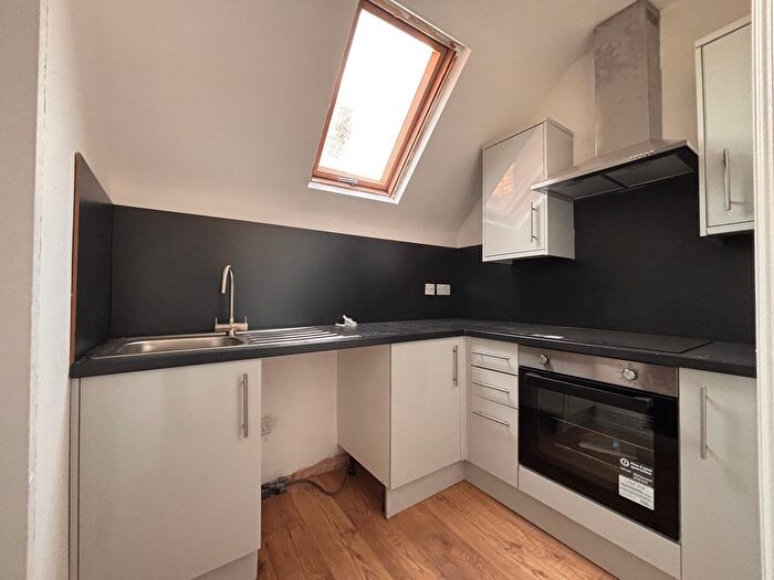 1 Bedroom Flat To Rent In Arboretum Road, Walsall, WS1