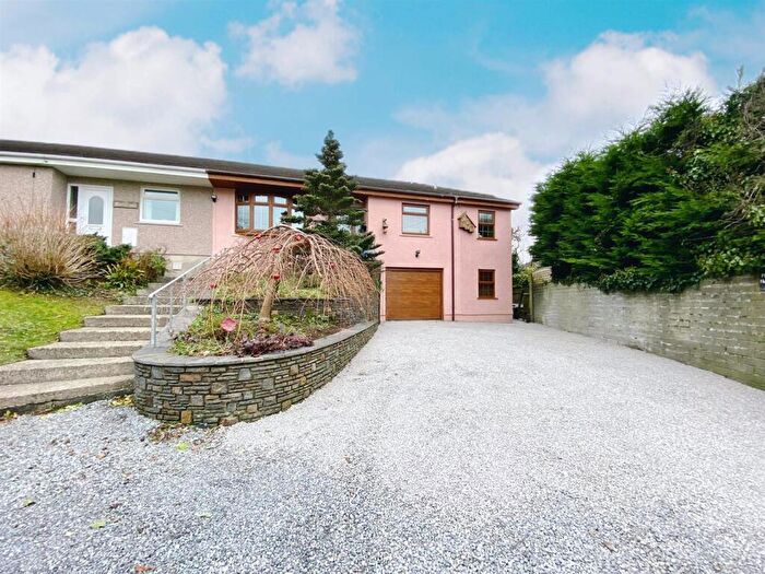 4 Bedroom Semi-Detached Bungalow For Sale In East Williamston, SA70