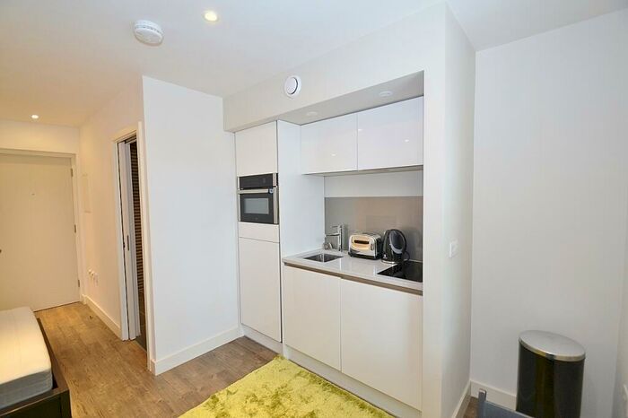 1 Bedroom Flat To Rent In Humberstone Road, Cambridge, CB4
