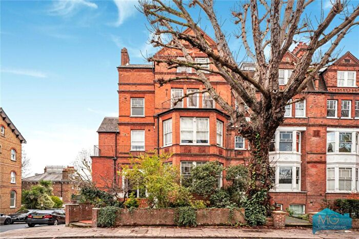 1 Bedroom Apartment For Sale In Fitzjohns Avenue, Hampstead, London, NW3
