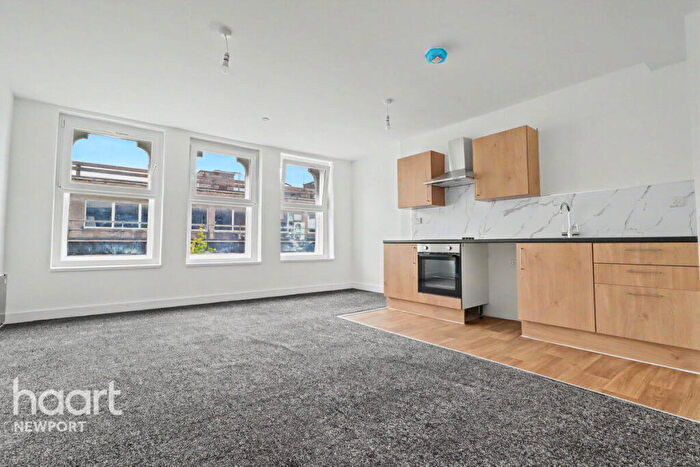 1 Bedroom Apartment To Rent In Commercial Street, Newport, NP20