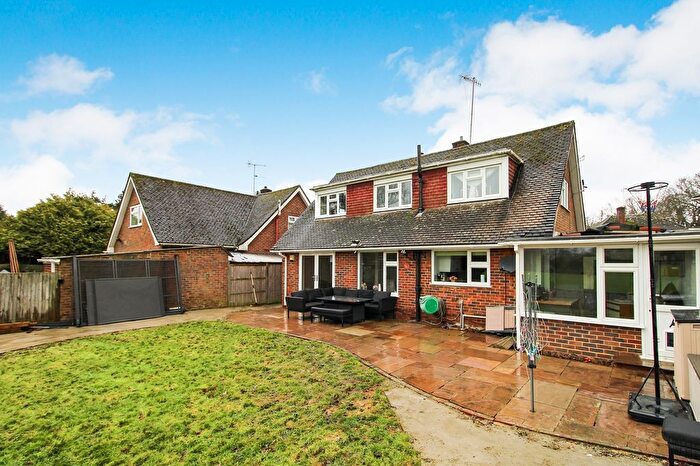 3 Bedroom Detached House For Sale In Park Road, Smallfield, Horley, Surrey., RH6