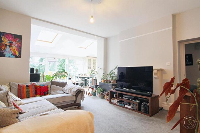 2 Bedroom Flat To Rent In Heol Isaf, Radyr, Cardiff, CF15